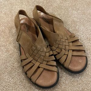 Women’s Sandals